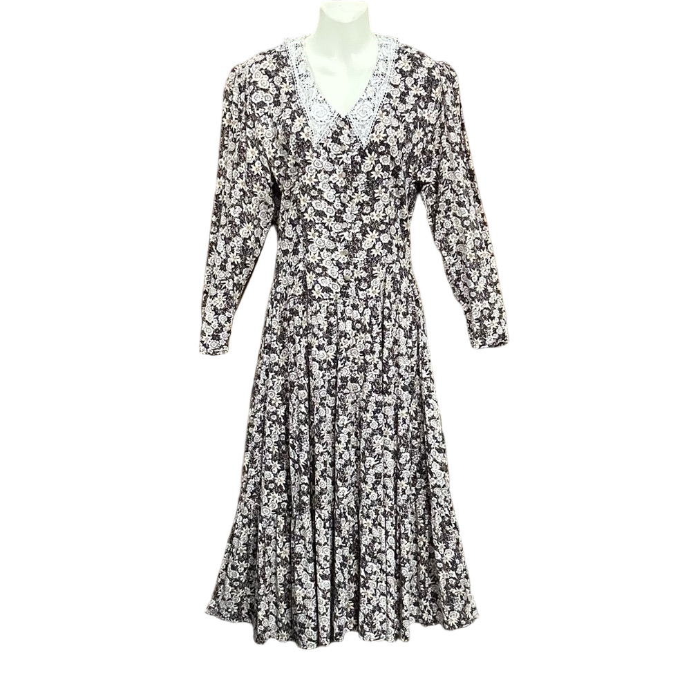 Vintage 90s floral long dress Small lace collar drop waist tiered skirt Prairie